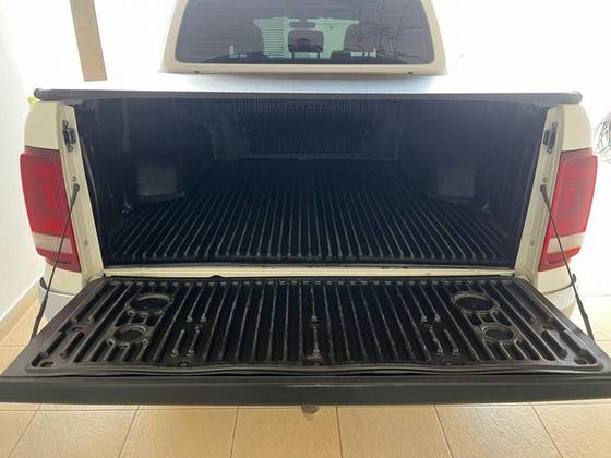 VOLKSWAGEN AMAROK 2.0 HIGHLINE 4X4 CD 16V TURBO INTERCOOLER DIESEL 4P AUTOMÁTICO